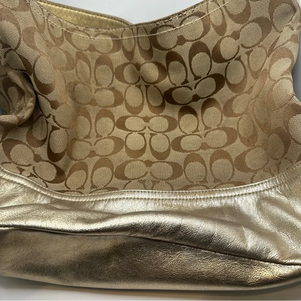 COACH Y2K Signature C Khaki Canvas Gold Leather Shoulder Tote Purse‎